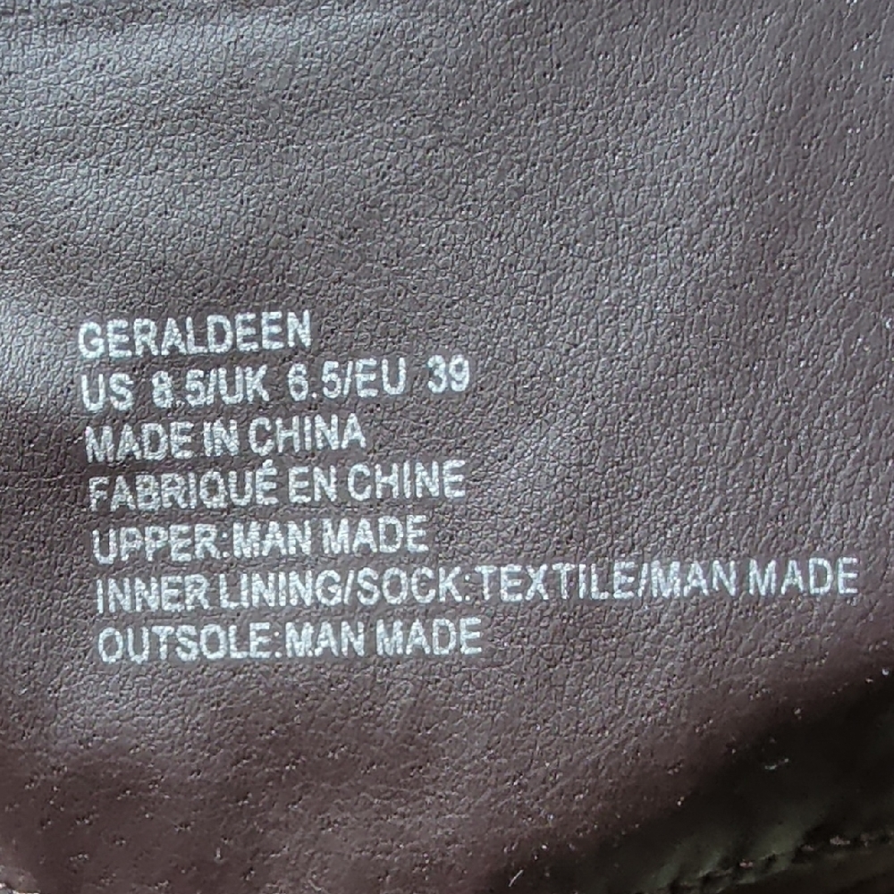 Chic Brown Women's Boots - Picture 4 of 4